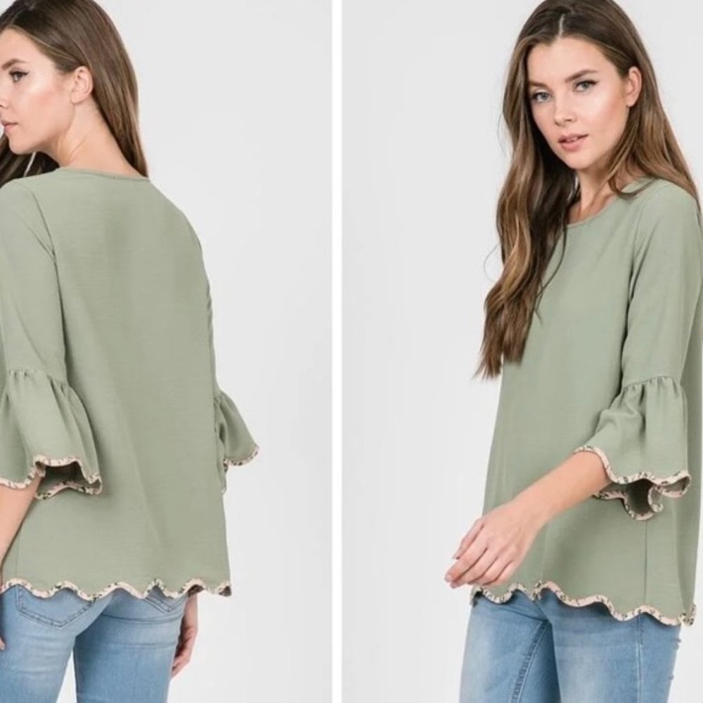Hailey & Co | Annabelle Sage 3/4 Bell Sleeve Floral Scalloped Trim Top Large New - Picture 5 of 15